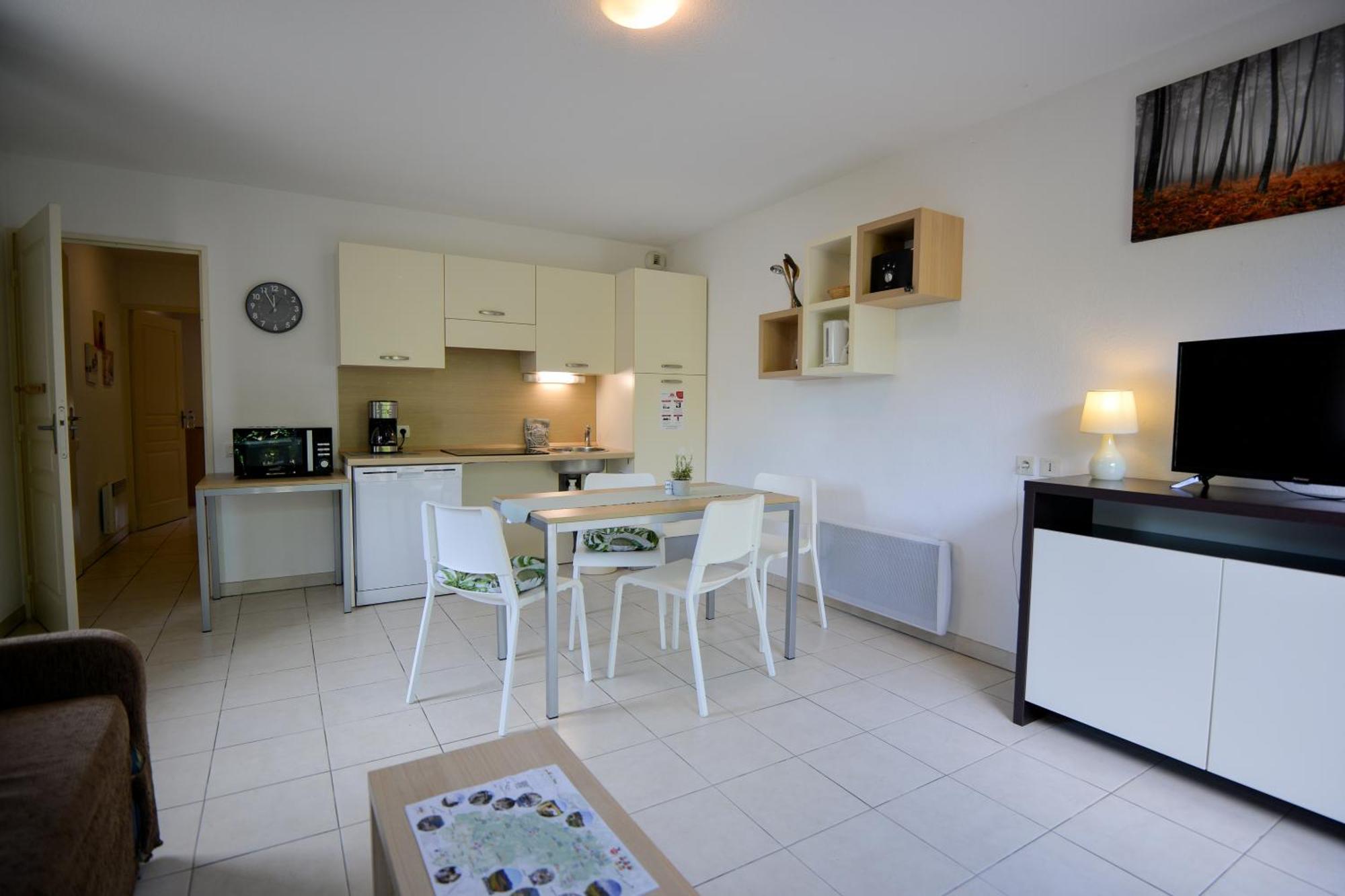 La Residence Du Chateau De Jouarres Azille Zimmer foto